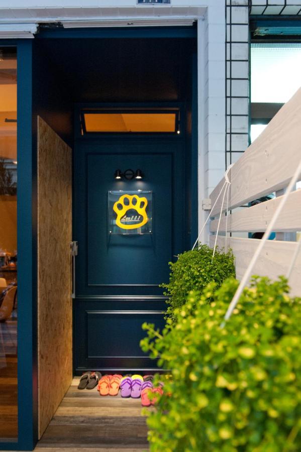 Leo 111/Arena Ruifeng Hotel Kaohsiung Buitenkant foto