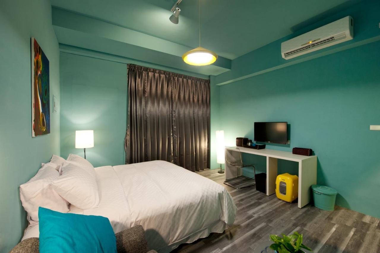 Leo 111/Arena Ruifeng Hotel Kaohsiung Buitenkant foto