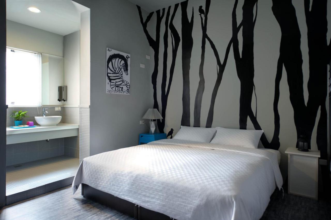 Leo 111/Arena Ruifeng Hotel Kaohsiung Buitenkant foto